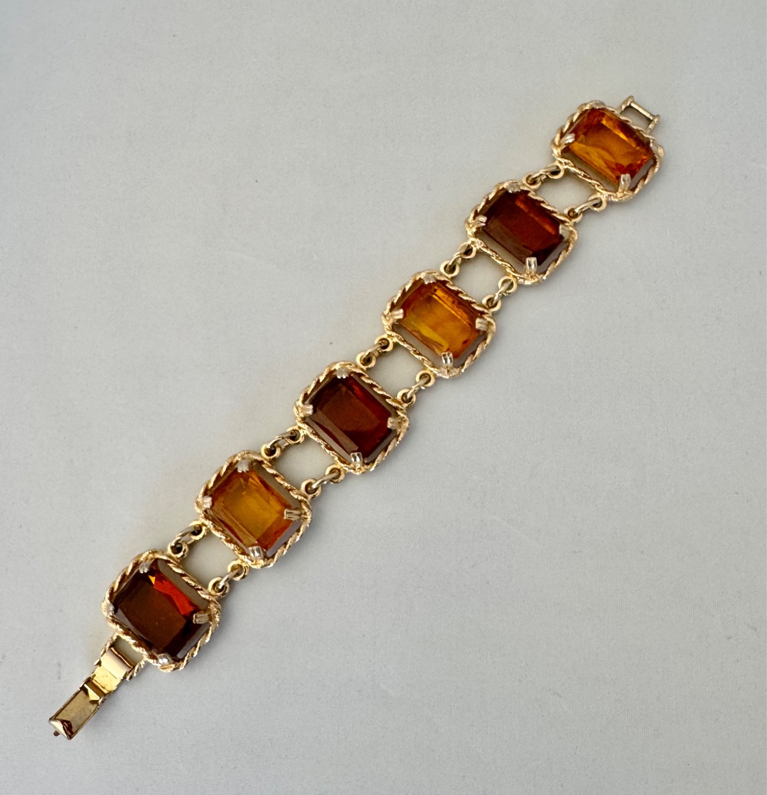 Vintage Gold Tone SARAH COVENTRY Bracelet with Light & Dark Glass Amber Stones
