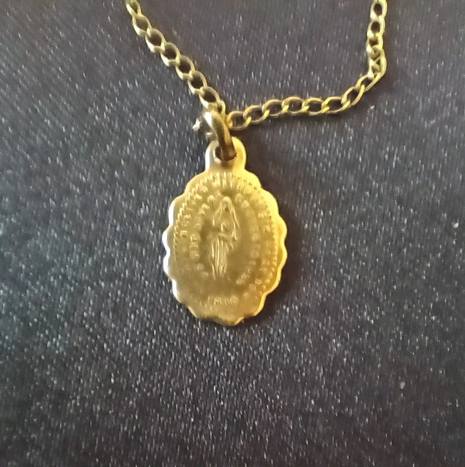 Vintage 12K Gold Plated Miraculous Medal Charm Chain Necklace