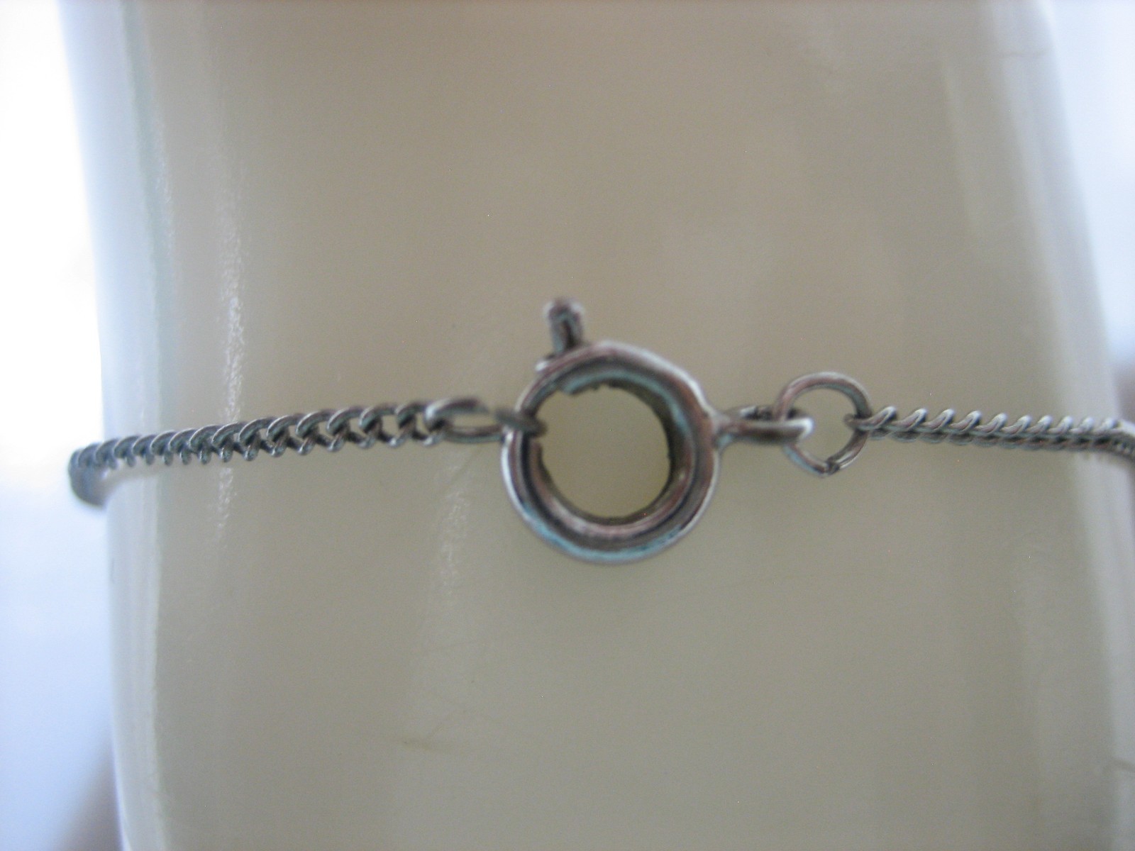 Vintage Avon Running Horse Pendant Silver Tone Necklace 18” Excellent Condition