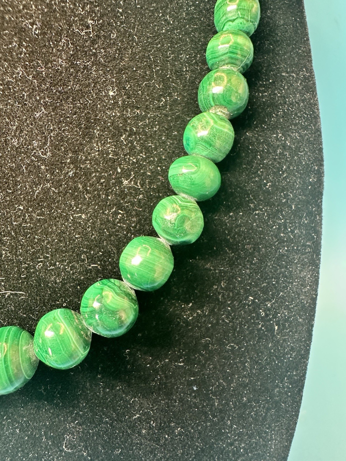 Vintage Malachite Stones Stunning Necklace 22.5” .925 Sterling Fish Hook Clasp