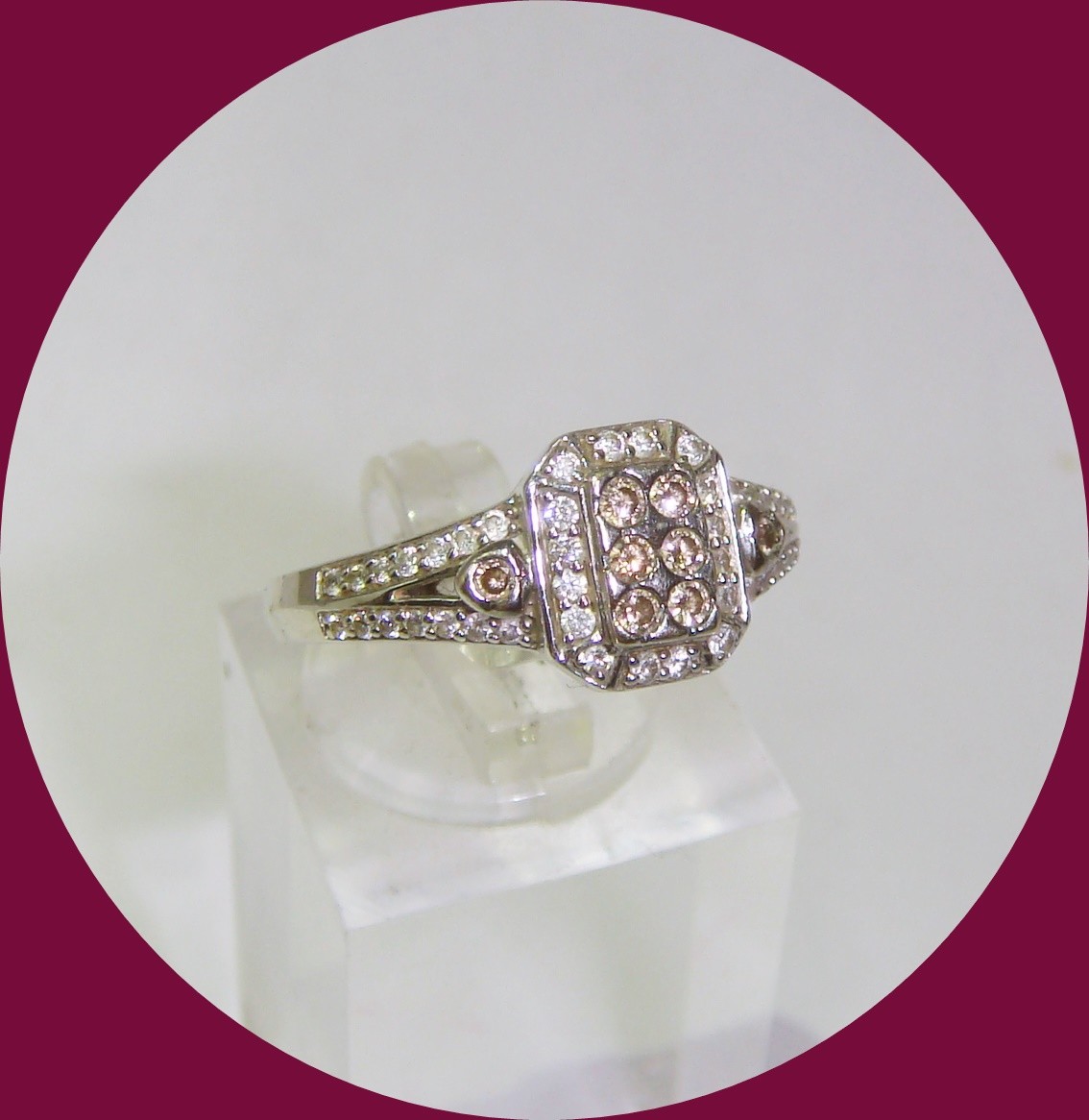 Beautiful Vintage 14k White Gold White & Champagne Diamond Ring– Size 7
