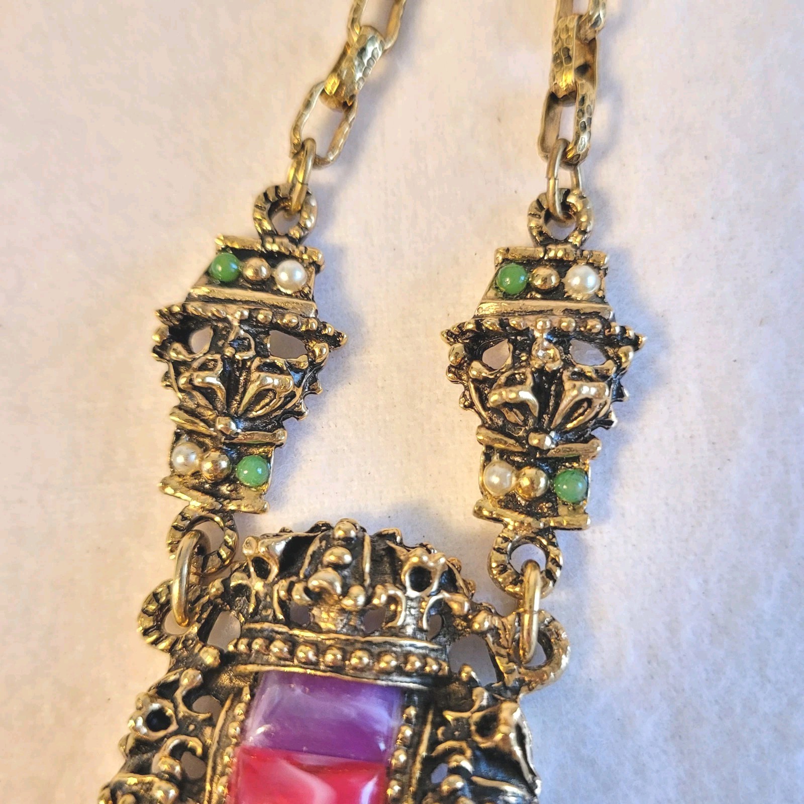 Vtg Selini Pink Purple Confetti Lucite Necklace Earring Set *Unsigned* Victorian