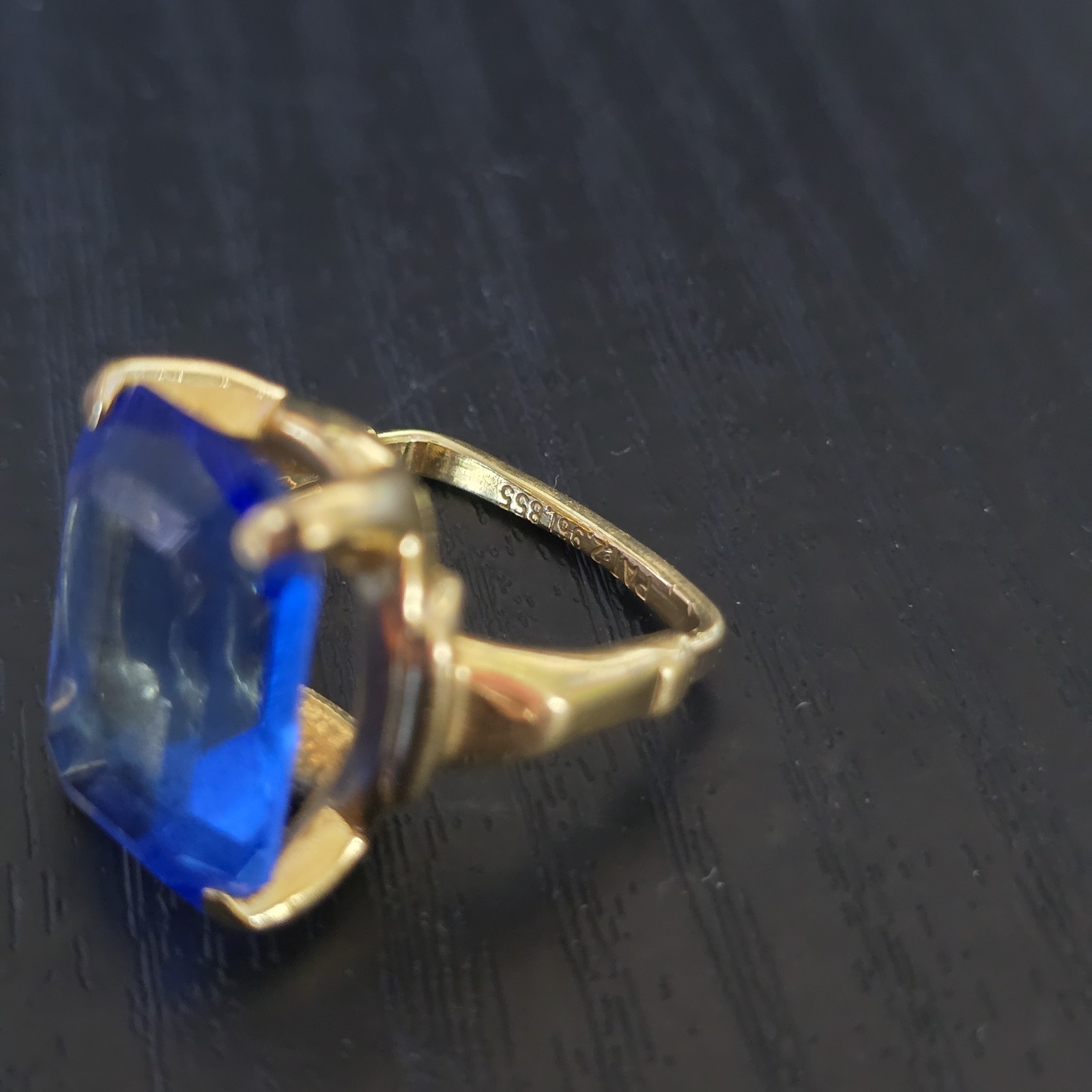 Vintage VENDOME Adjustable Ring Blue Emerald Cut Crystal Cocktail Gold