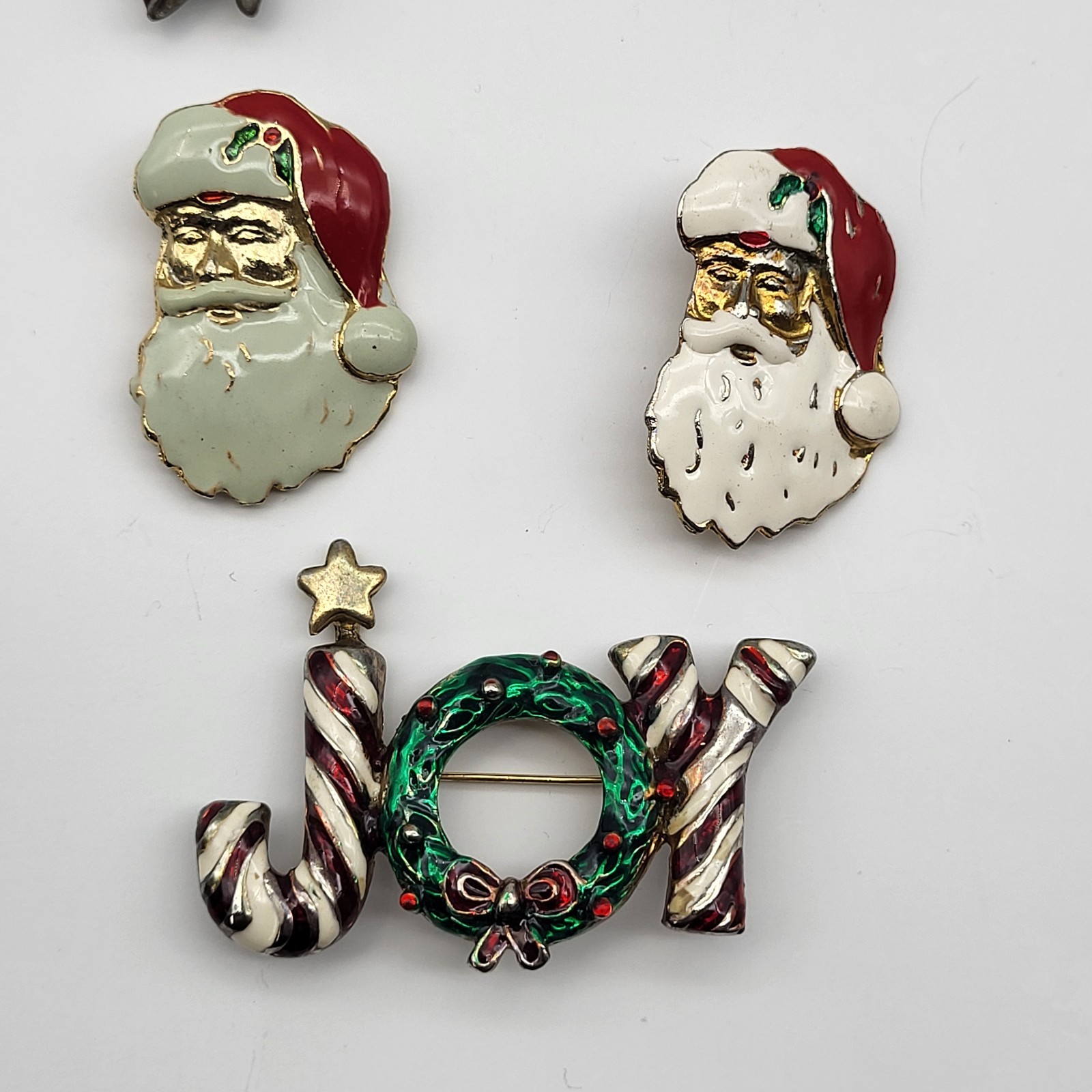 Fun VTG Christmas Jewelry Lot Collection Enamel Rhinestone Santa Tree Holiday