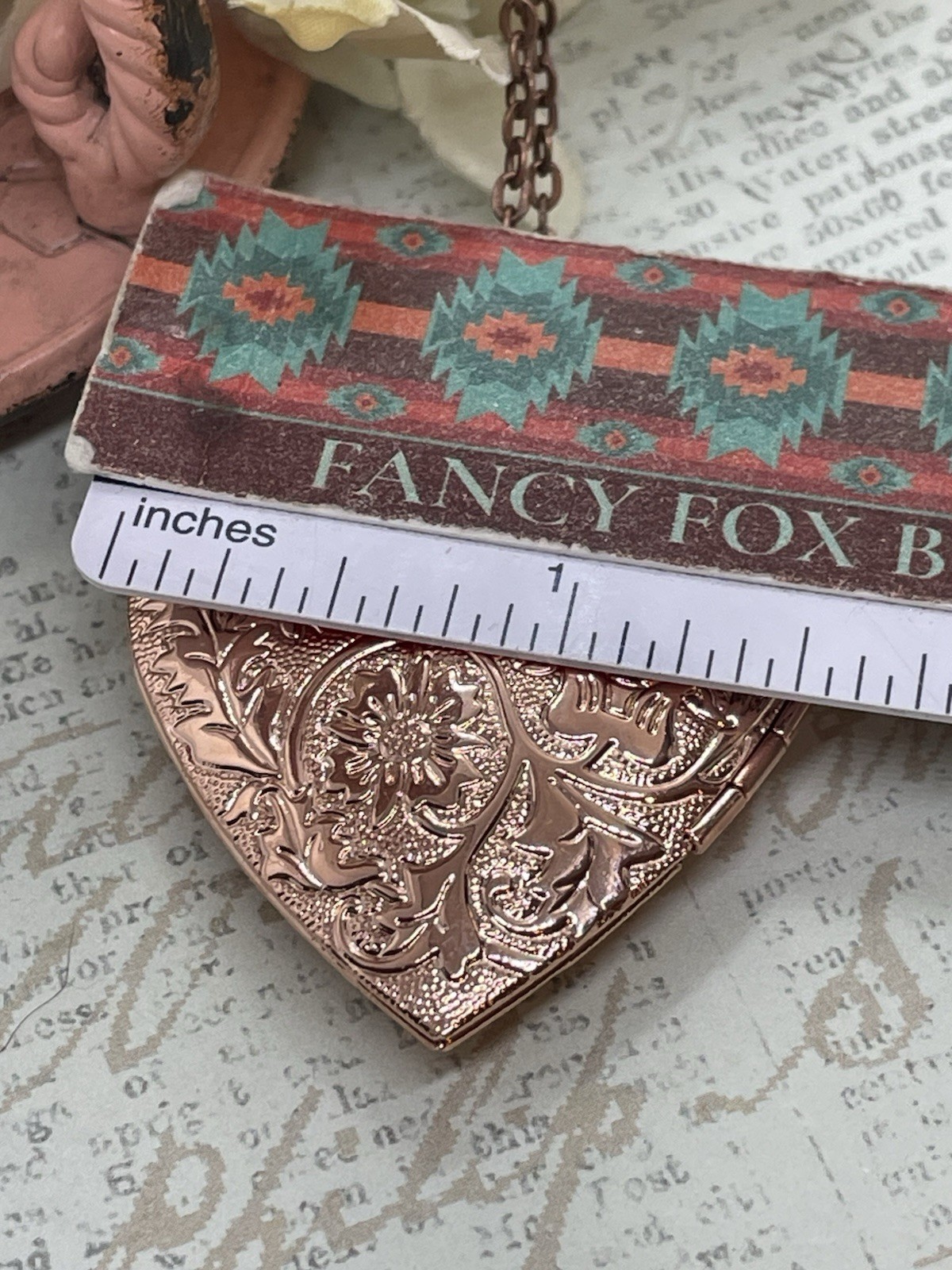 Fancy ROSE Gold Memorial Jewelry Keepsake Photo Locket Necklace Butterfly Urn