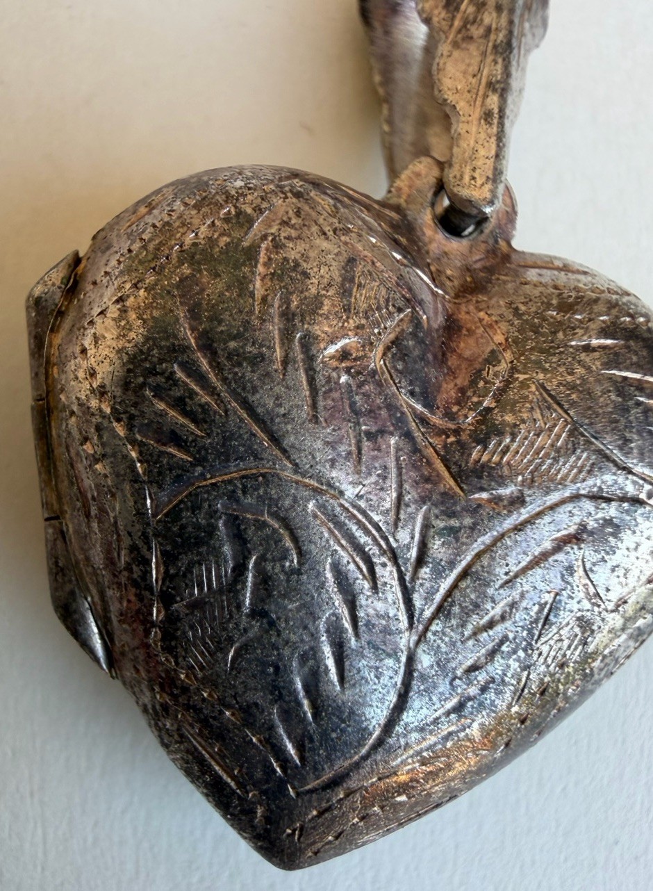 Vintage IBB Sterling Silver Puffy Heart Locket Pendant 925 Scroll England
