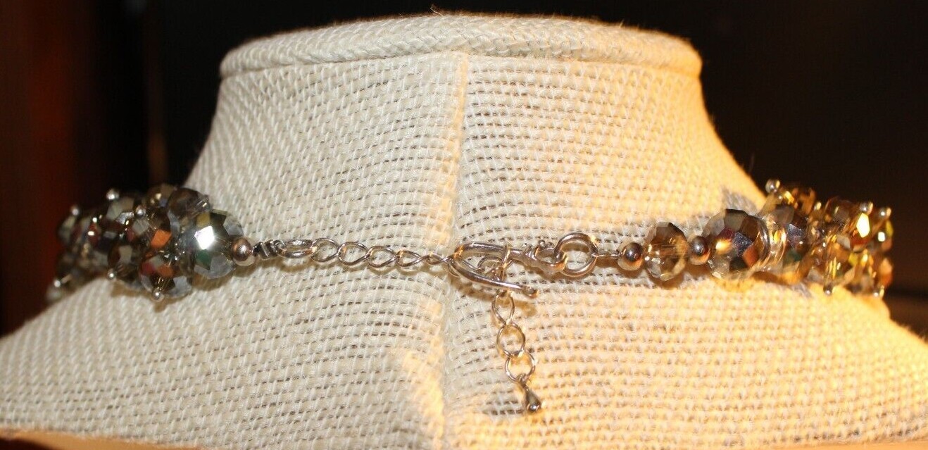 VTG AB SILVER GLASS BEAD & MOP SHELL NECKLACE GORGEOUS FOR SUMMMER