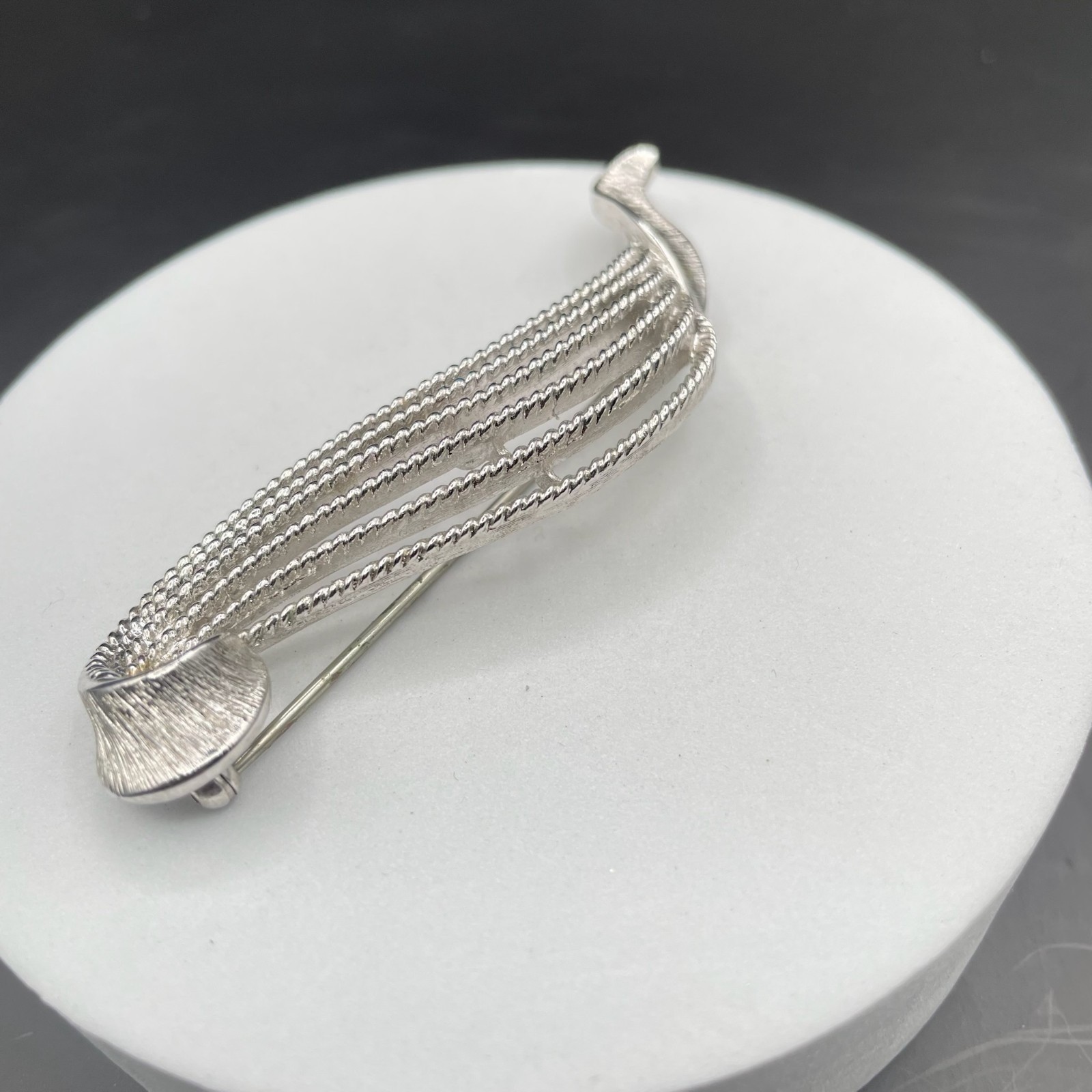Swirl Brooch Silver Tone Ribbon Textured Layered Vintage Geometric