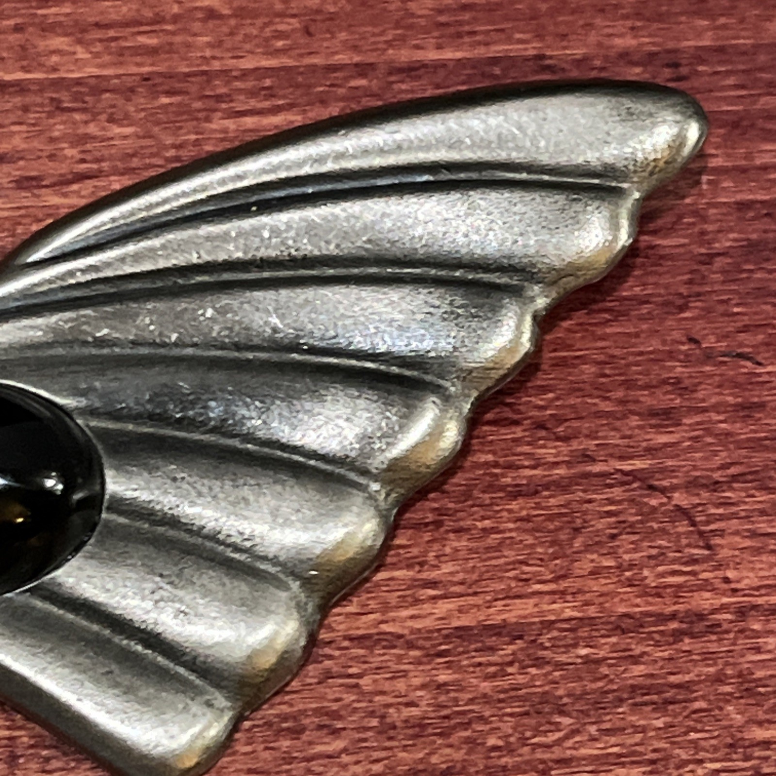 Vintage Joan’s Collectibles Art Deco Pewter Wing Brooch Pin Black Cabochon