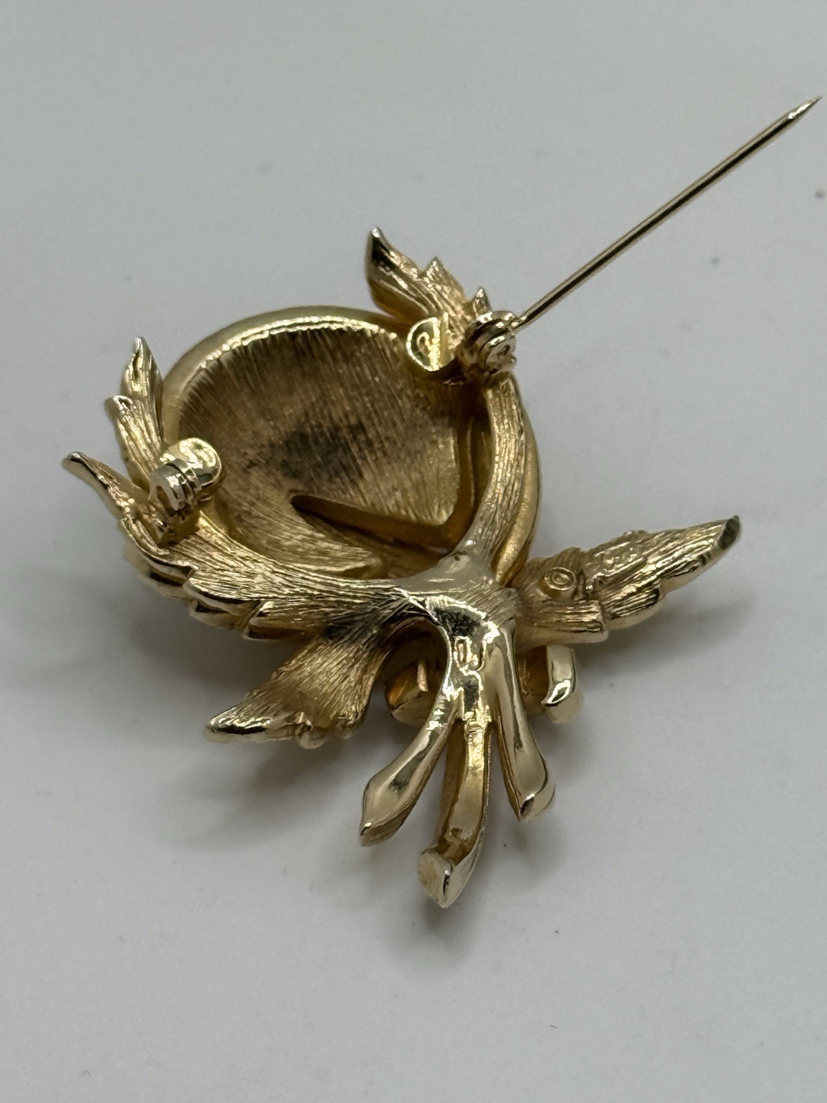Vintage Coro Brooch Pin Bulbous Rhinestone Flower Bud Gold-tone Finish High End