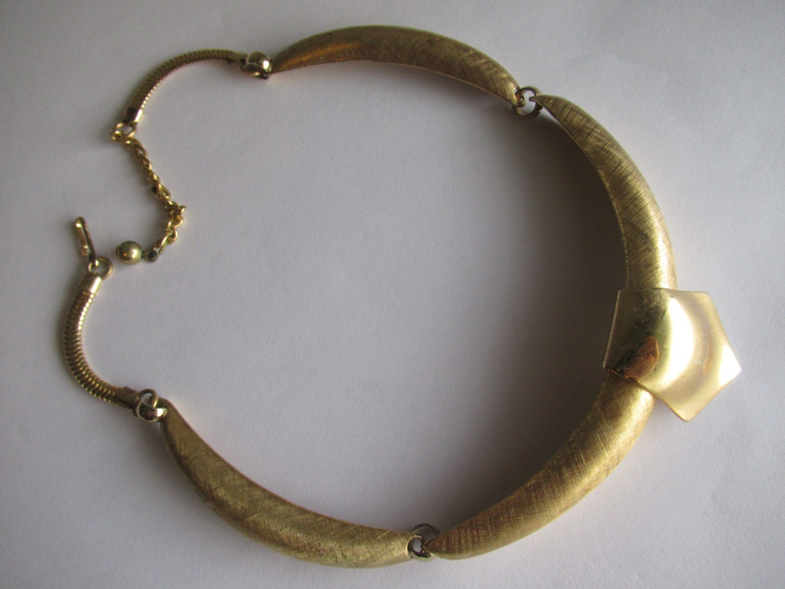Vintage Gold Plate Collar Necklace 17 inch