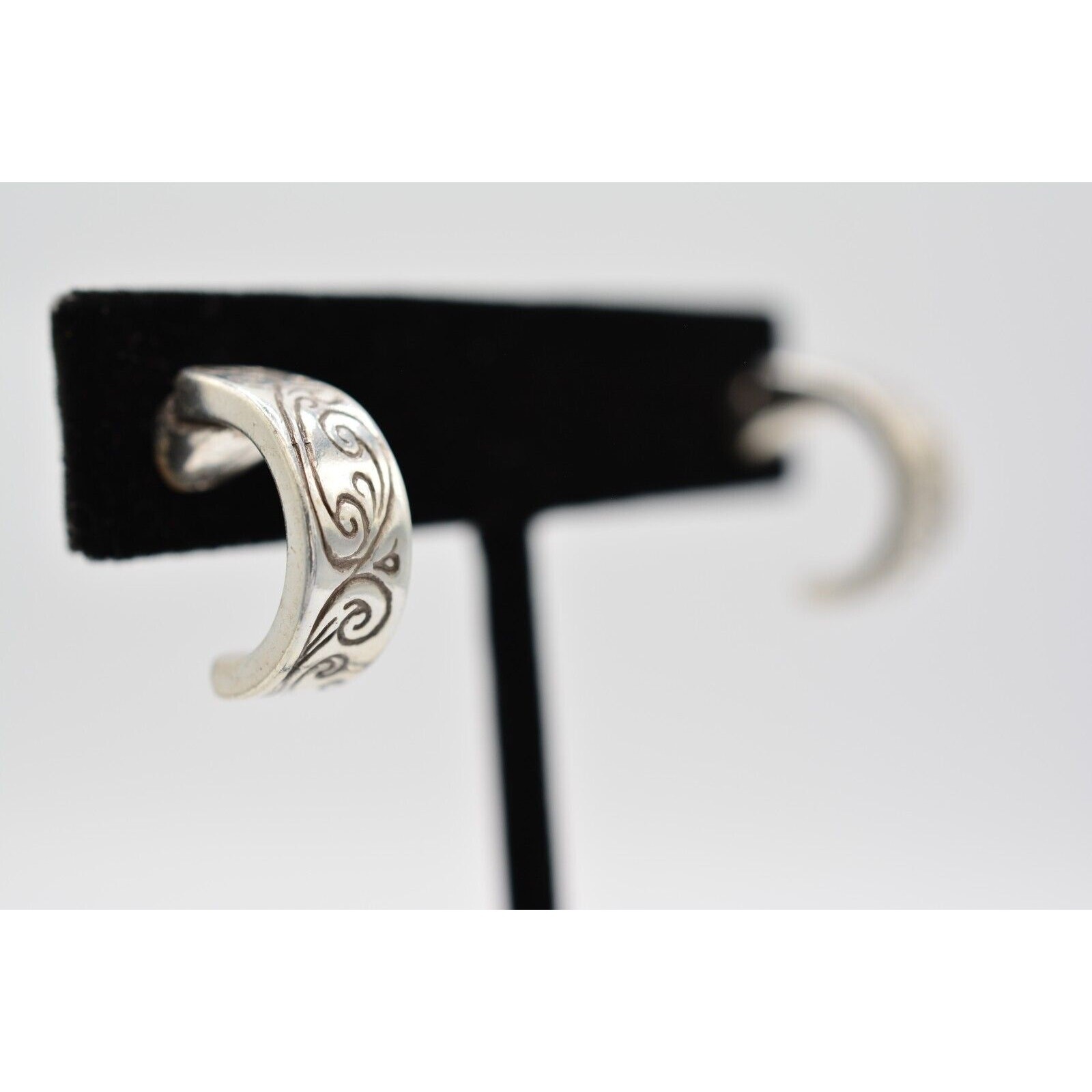 Vintage Demi Hoops Earrings Dangle Drop Etched Design Silver Tone 1990s BinH