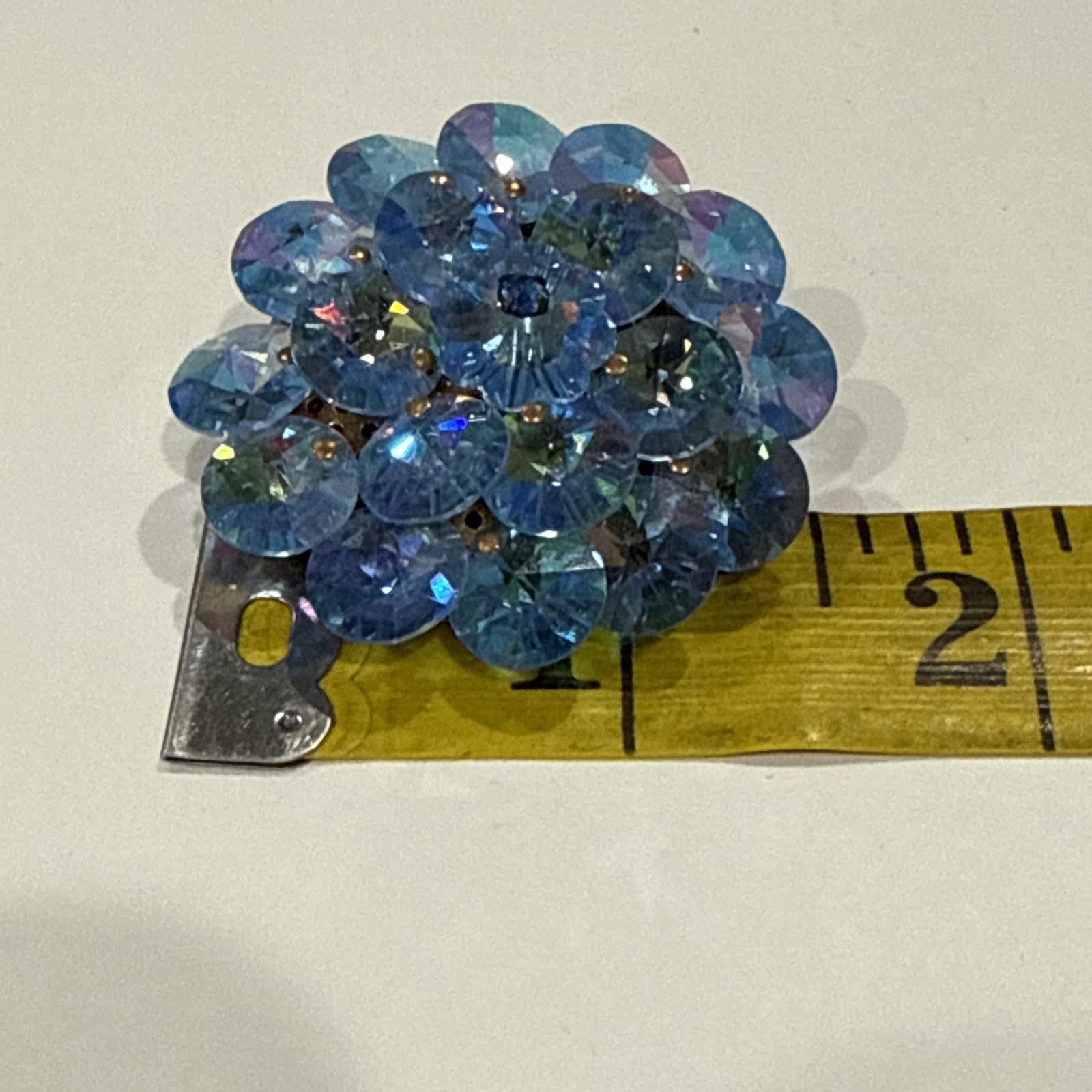 Vintage Blue Tones Rivoli Bead Flower Brooch – VENDOME Inspired