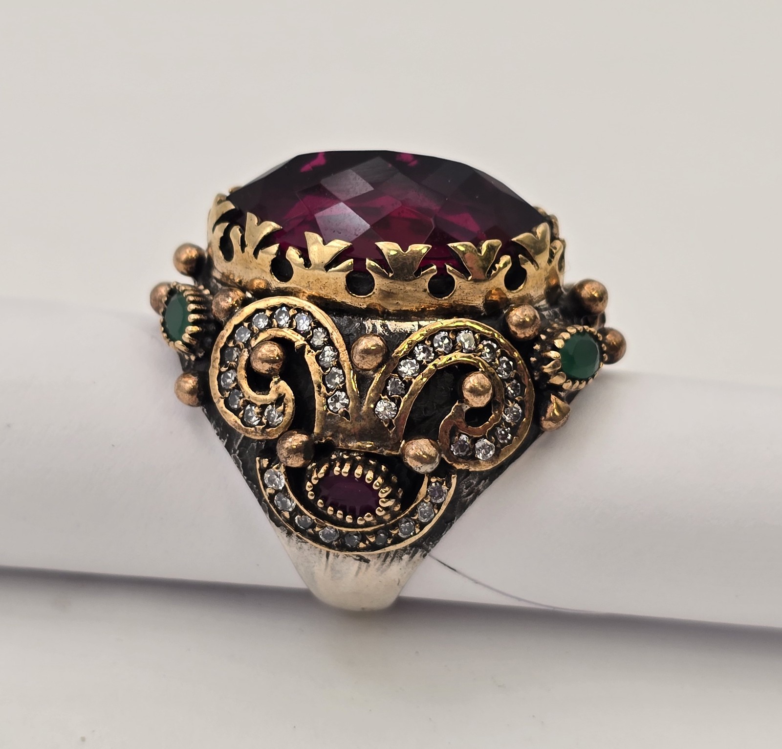 Vintage High Quality Costume Jewelry Ring Stamped 925 Size 8-1/4 Metal Gemstone