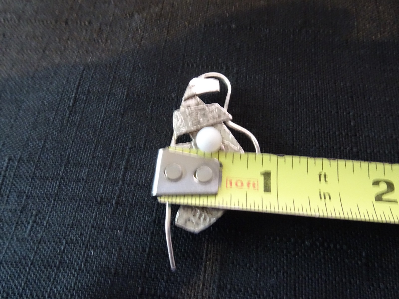 #621-VINTAGE STERLING SILVER VERY DIFFERENT PIN-925-