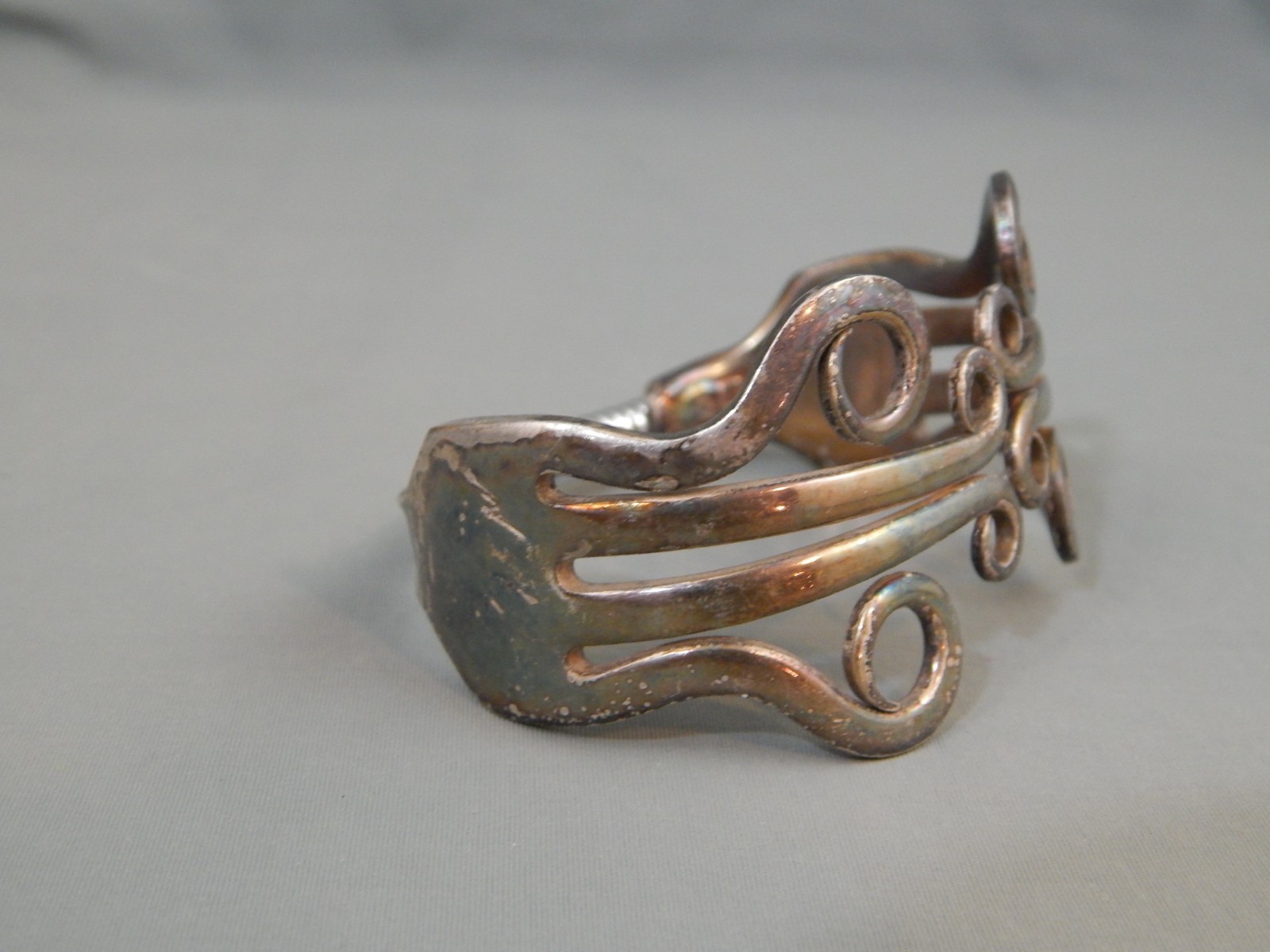 Vintage Hand Crafted Silver Plate Folk Art Double Fork Clamper Cuff Bracelet