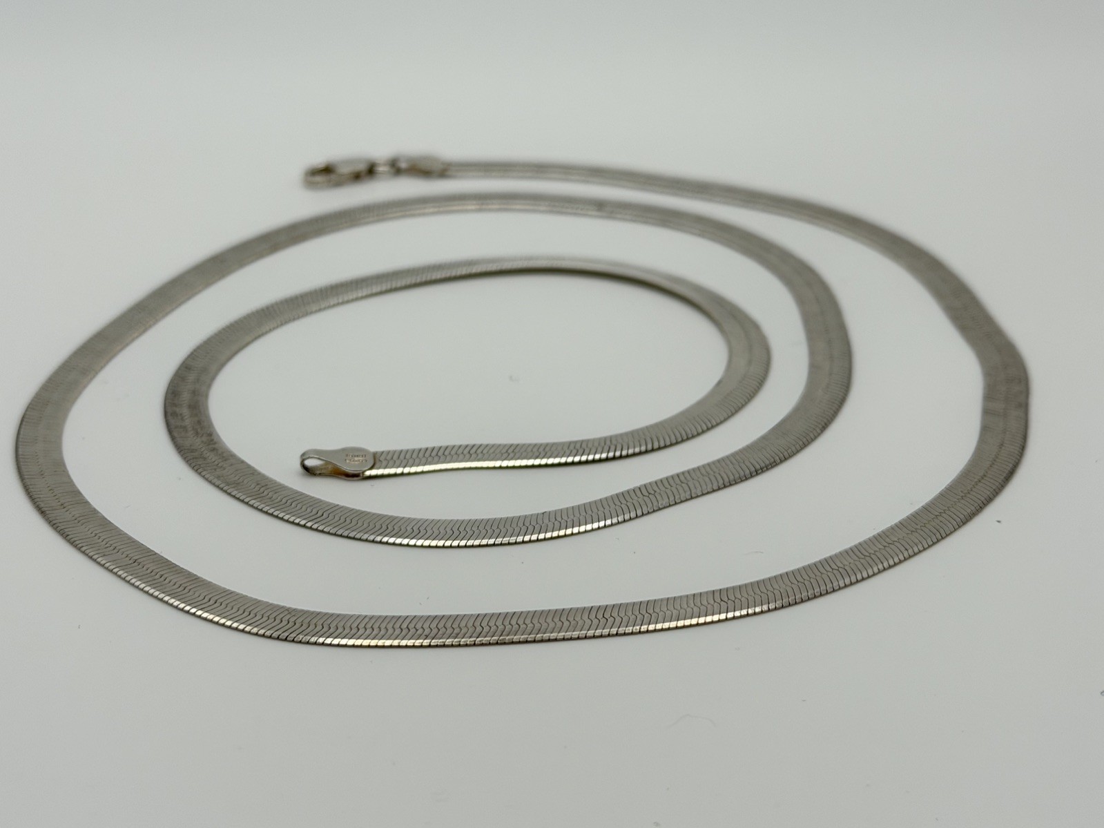 Vintage Italian Milor Herringbone 30″ 925 Silver Chain Necklace, 5.3mm, 21.13g
