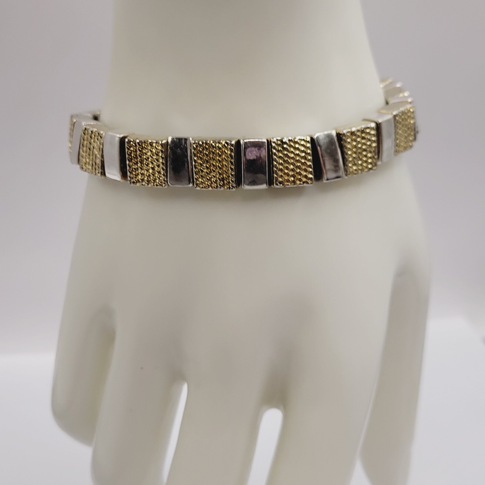 Napier Vintage Textured Gold & Polished Silver Tone Link Bracelet 7.25 In Signed