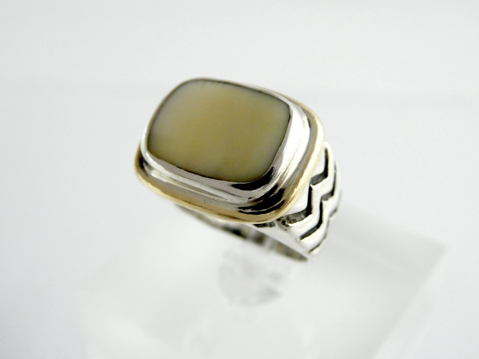 Dian Malouf Sterling Silver and 14k Yellow Gold Cream Gem Ring 925 Size 5.5 DLM