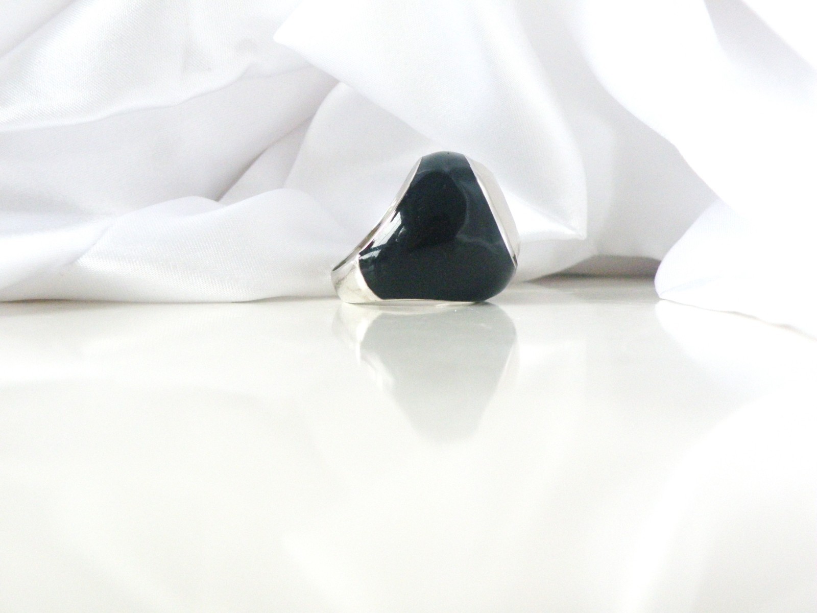 Vintage Sterling Silver 925 Quartz Black Enamel Bubble Statement Ring Size 8