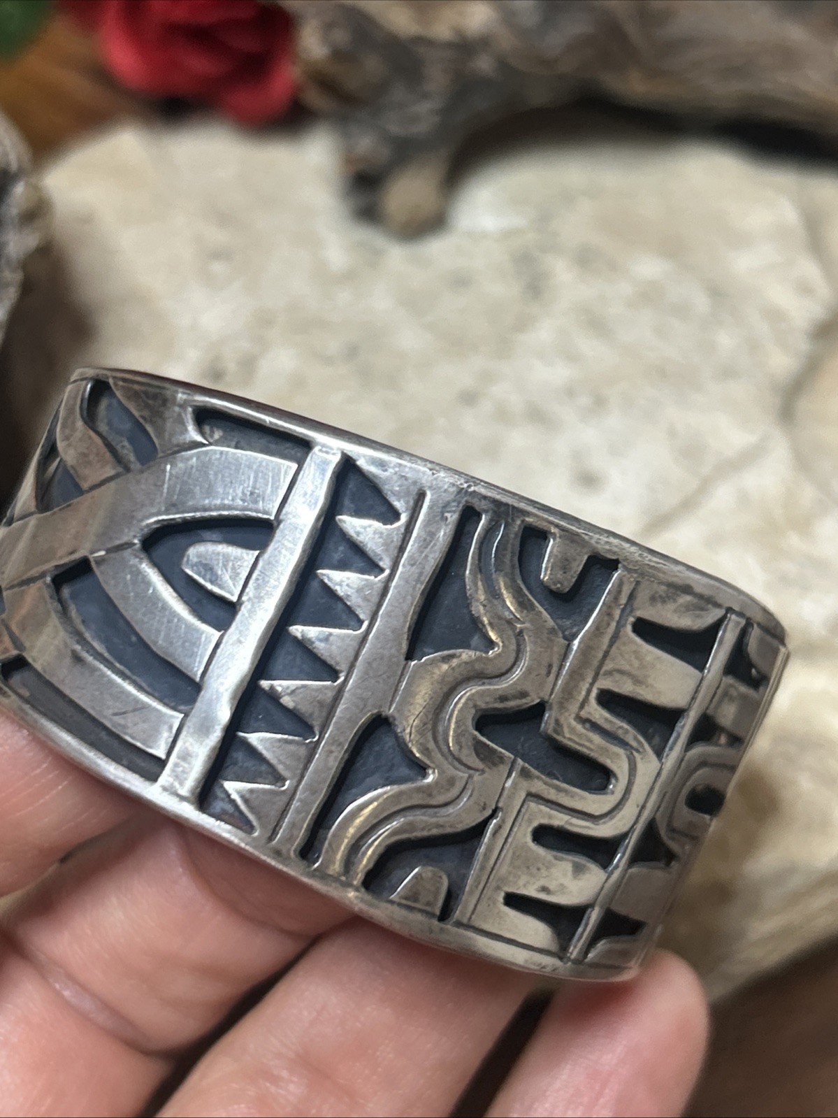 35. Vintage Early Taxco Sterling 925 Aztec Shadow Box Cuff Bracelet 7″,36.5g.Mex