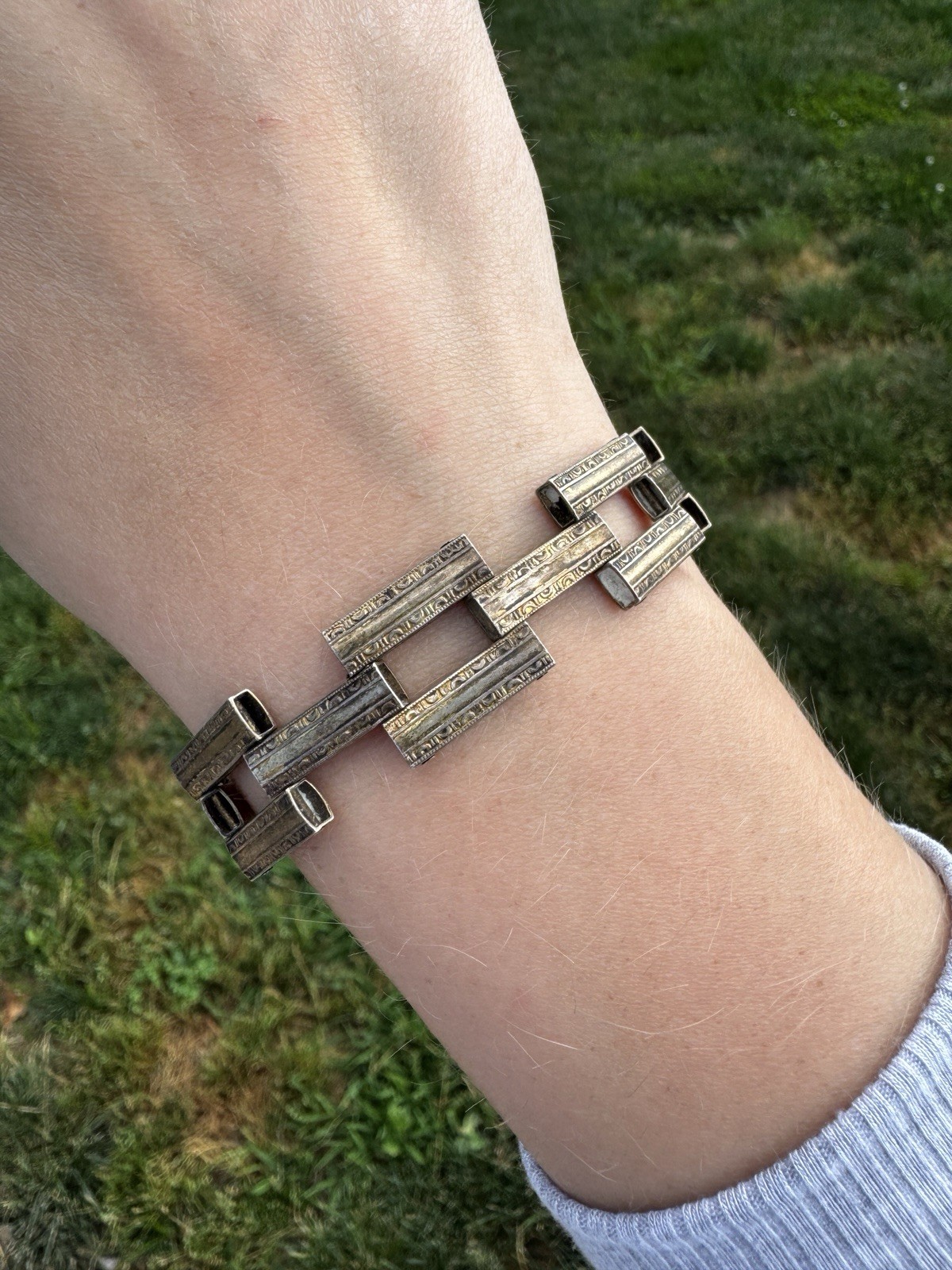 Art Deco Embossed Articulated Link Chain Sterling Silver Bracelet