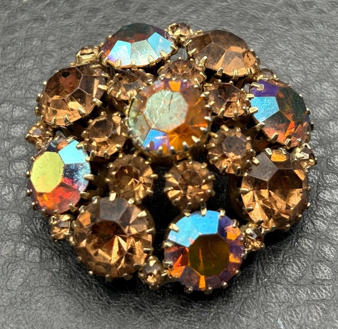 Weiss Vintage Peach Brown AB Aurora Borealis Rhinestone Domed Brooch Pin