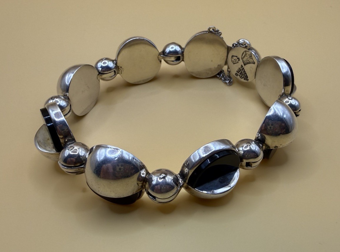 Antonio Pineda 970 Silver Black Onyx Modernist Bracelet Taxco – Eagle 21 – 74.8g
