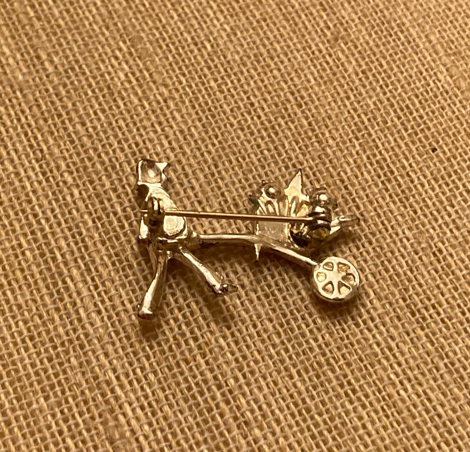 Vintage Gardner Brooch Pin Flowers Wheelbarrow Spring Wear