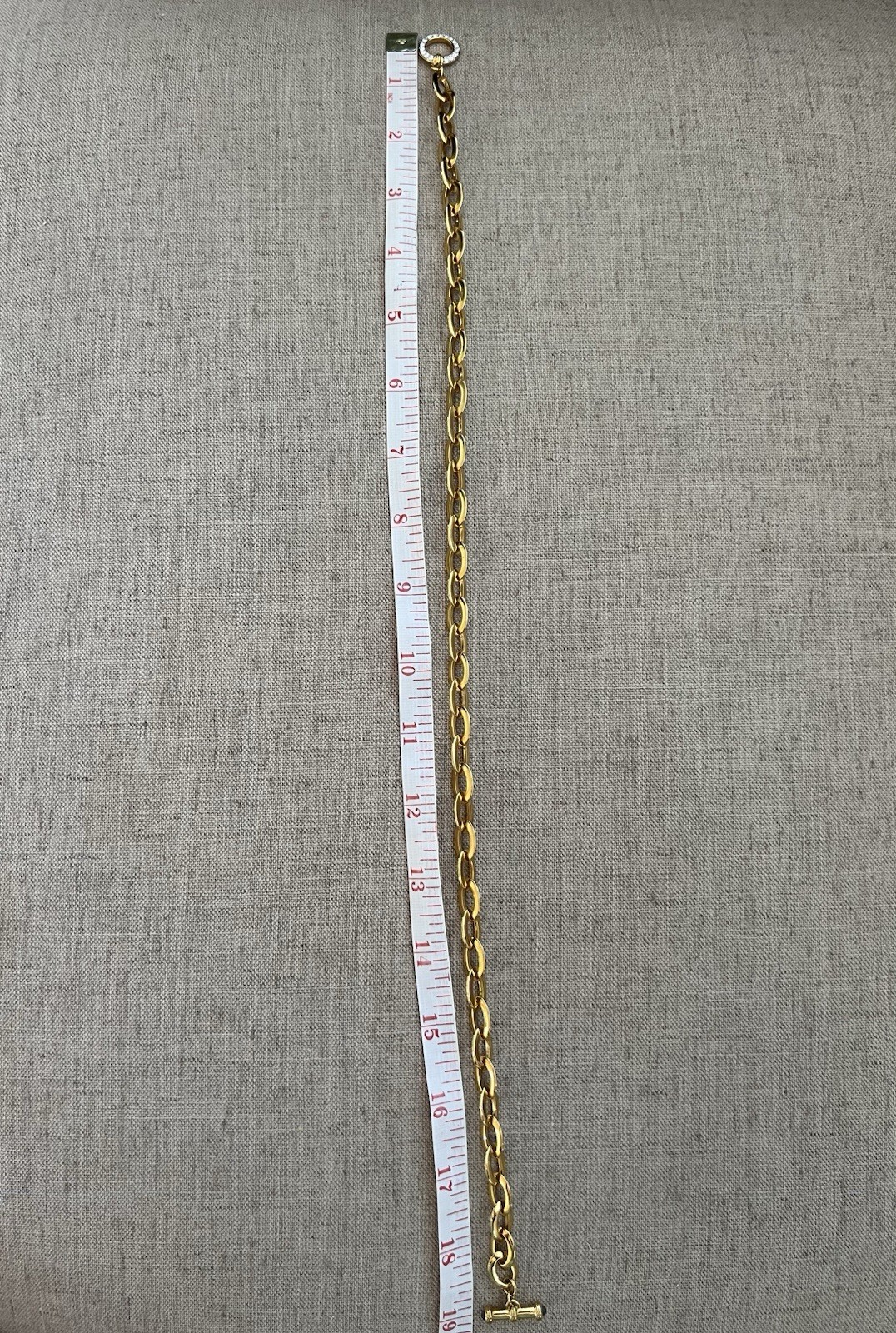 Nolan Miller Glamour Collection Gold And Rhinestone Toggle Clasp Necklace 19”