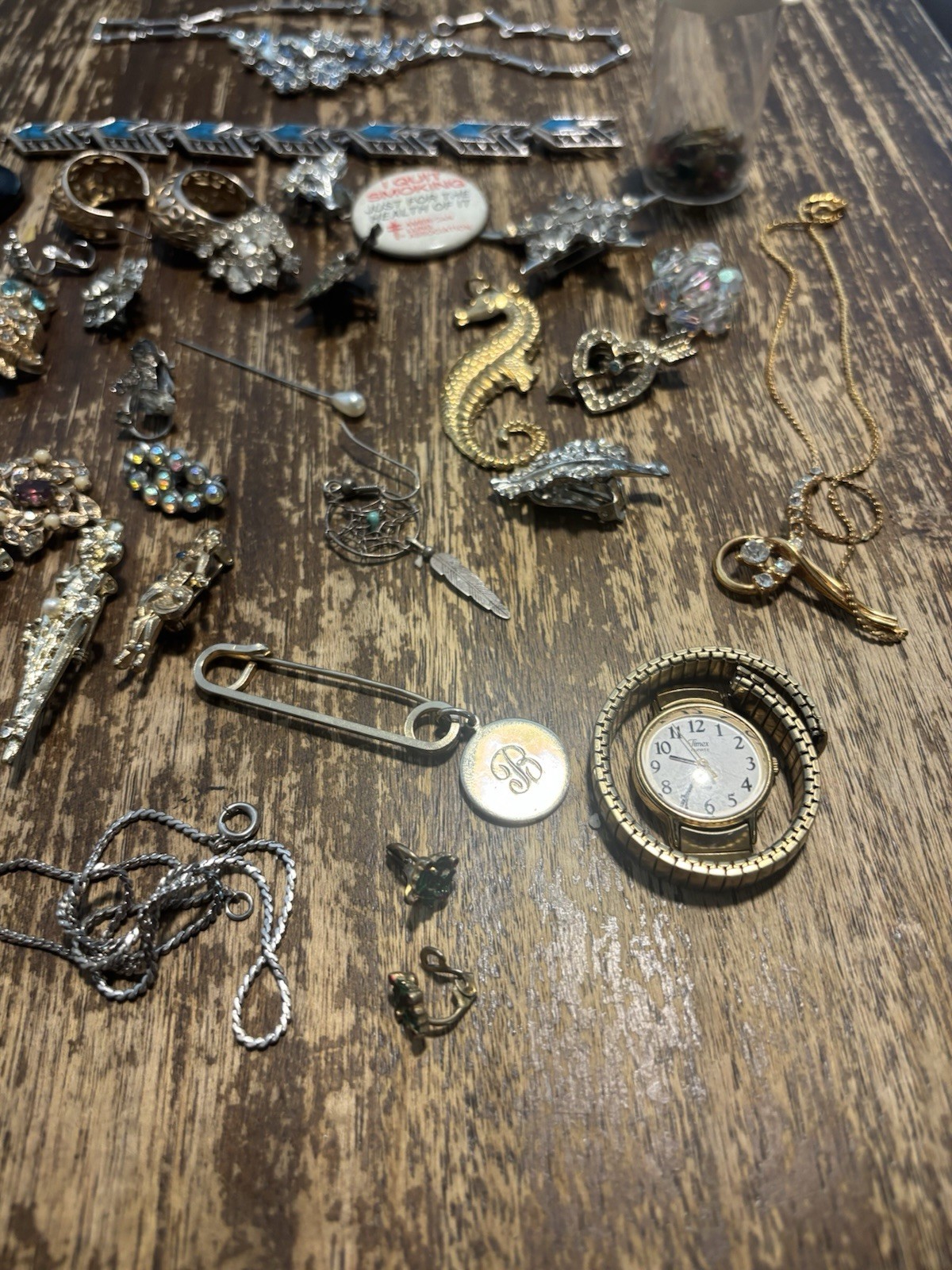 Vintage Costume Jewelry Broken Earrings Necklace Brooch MCM Large Lot
