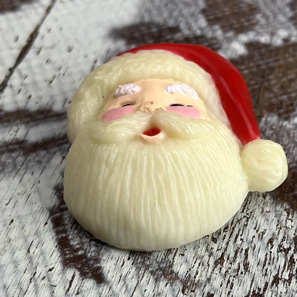 VINTAGE 70s 80s Lehman Fun World Santa CLAUS Smiling Face Brooch Christmas Pin