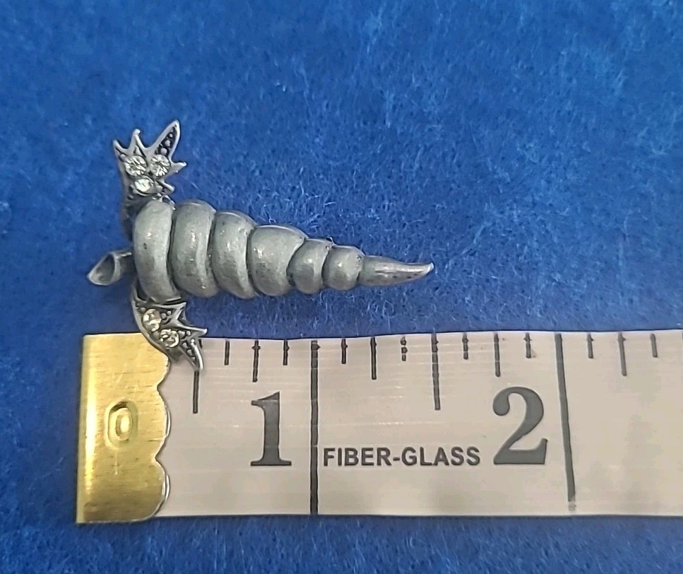 Fun Vintage Pewter Carrot w/Crystal Rhinestone Leaves On Top Brooch Pin