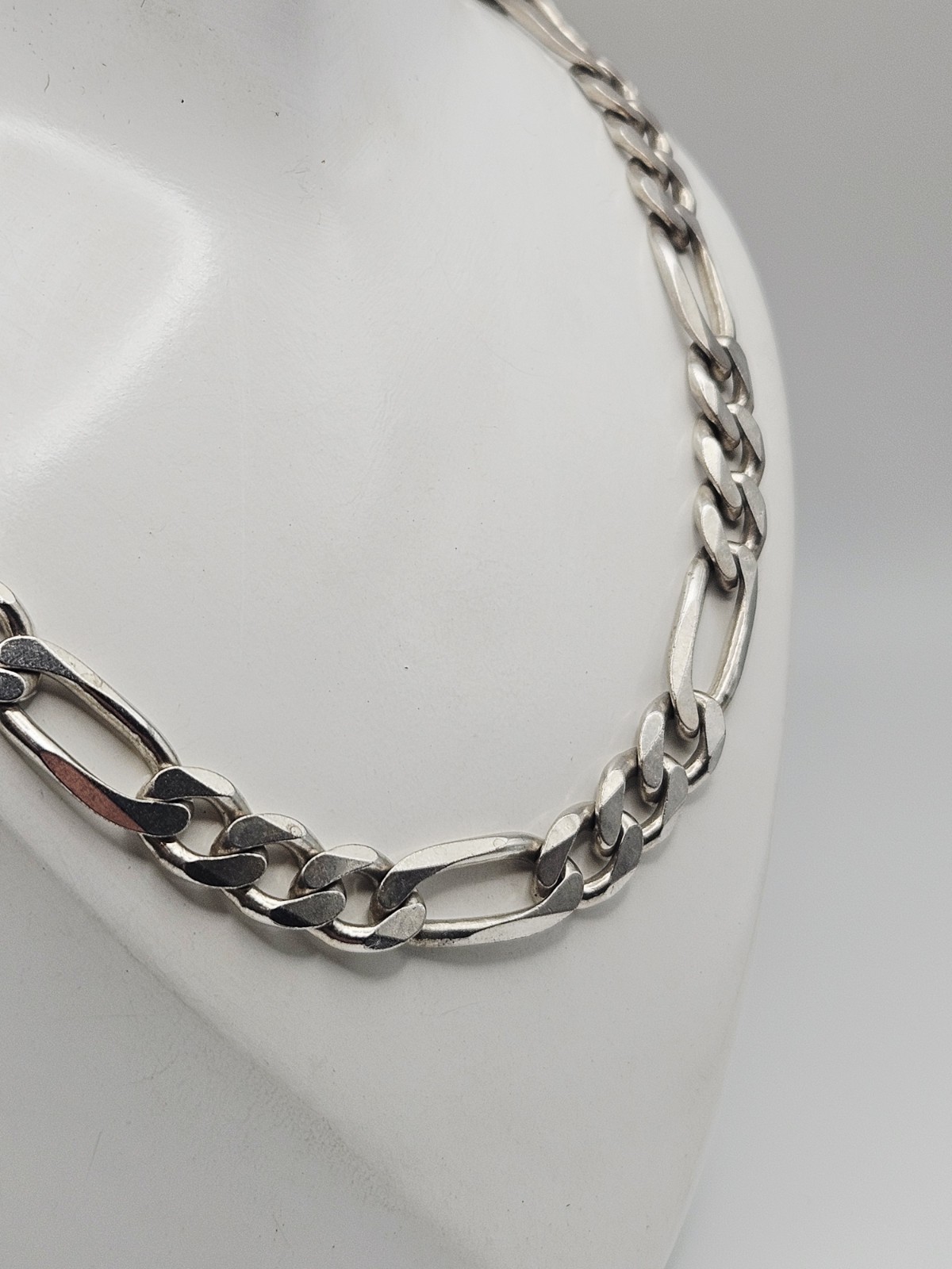 ZCI Italy Sterling Silver 8.5mm Figaro Chain Necklace 26″