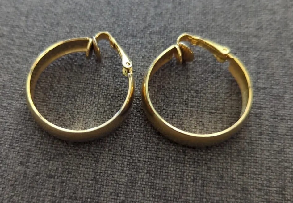 Vintage Hinge Clip on Gold Plate Metal – Wide Hoop Earrings