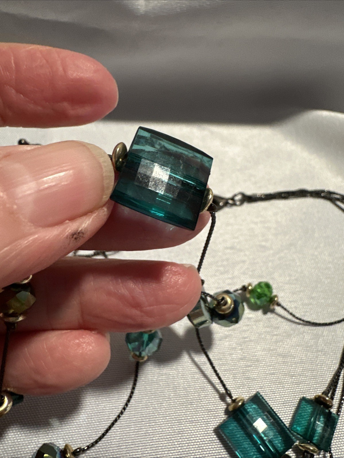 5 Strand Necklace Green Acrylic Glass Beads Black Wire Like Chain 11″ Faceted