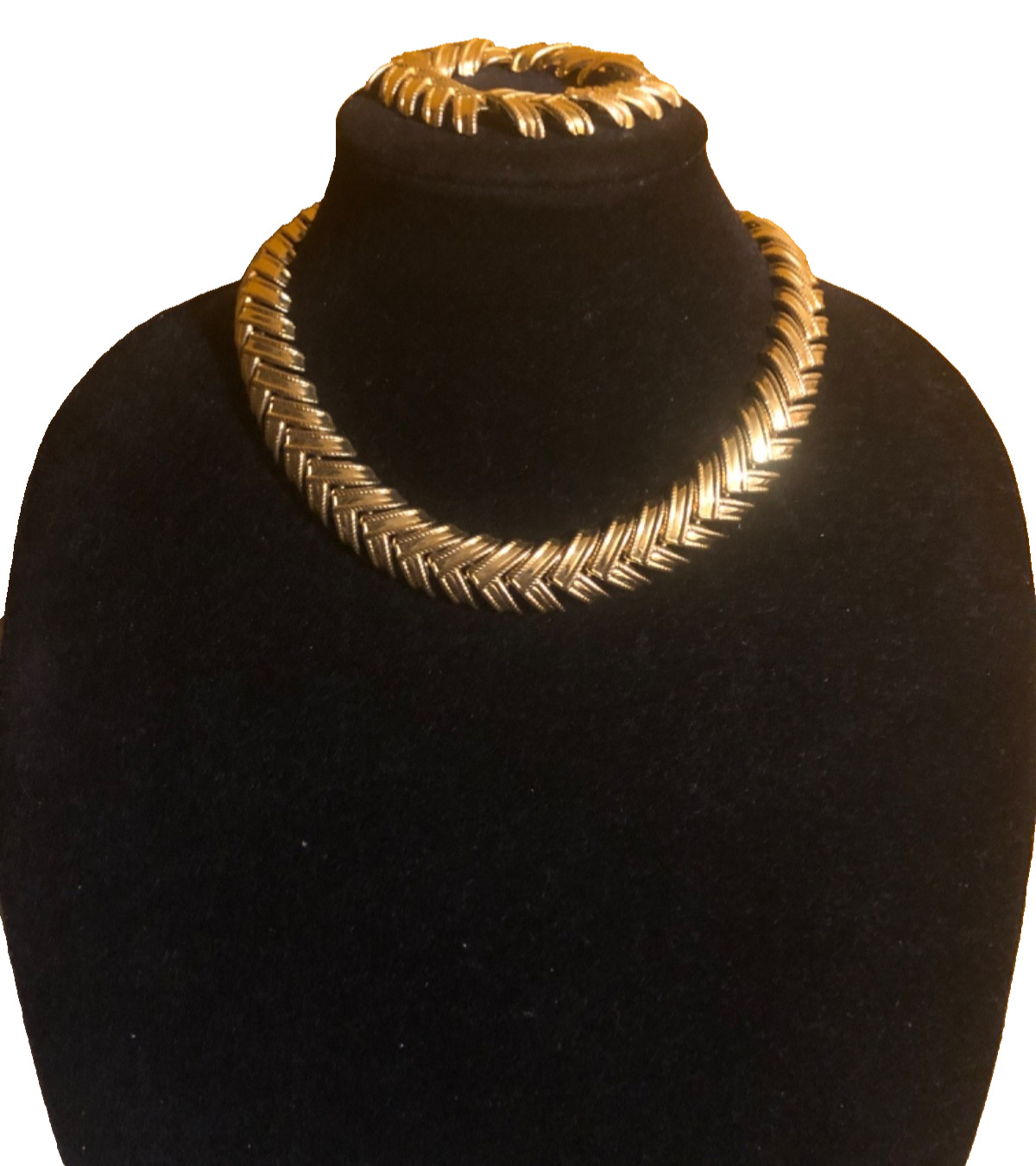 Vtg Chevron Gold Tone Necklace & Bracelet Articulated Lightweight V Link Station