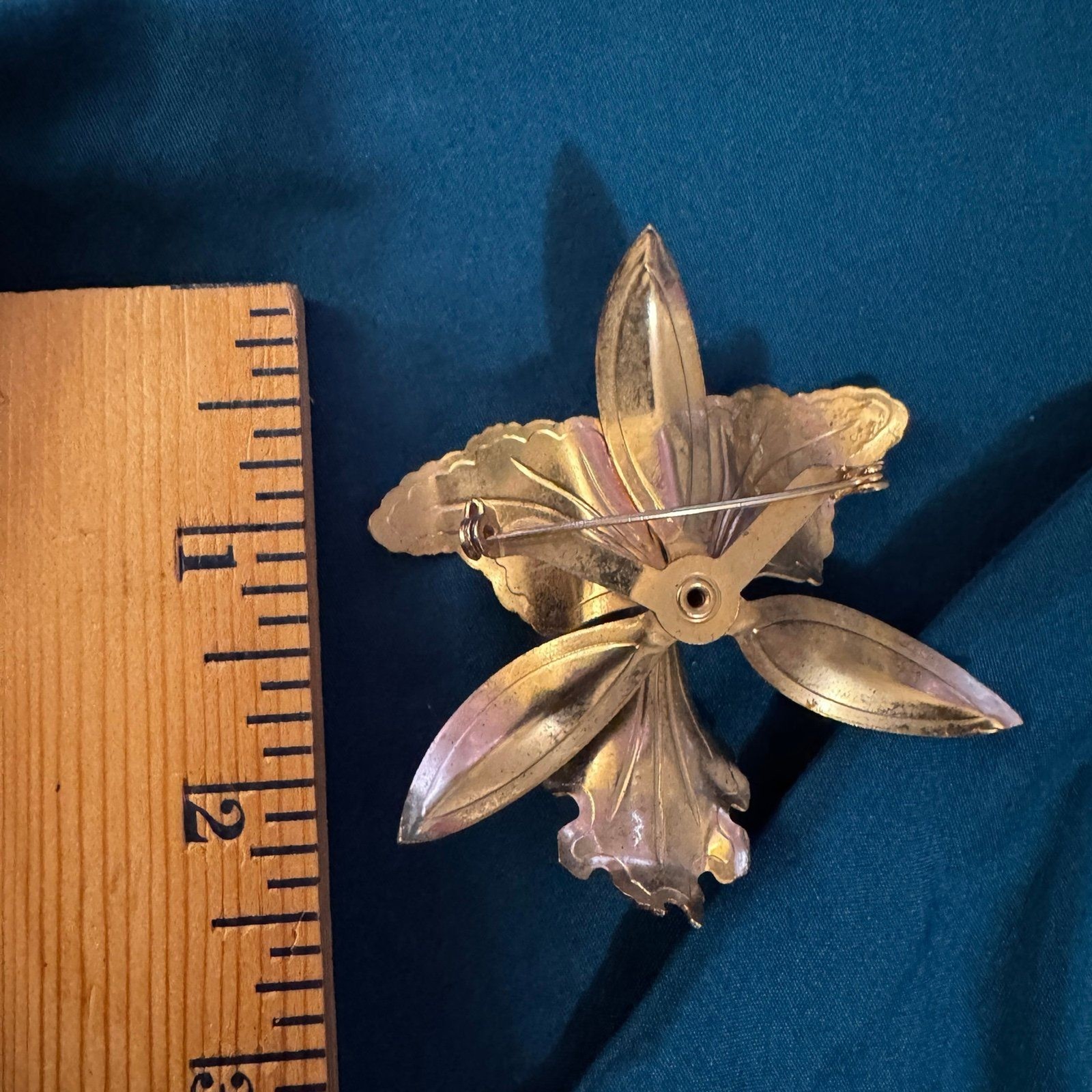 Vintage Purple and Gold Tone Orchid Flower Brooch/Pin [Jewelry 047]