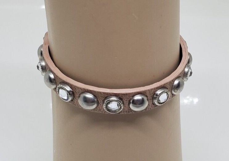 Streets Ahead Adjustable Buckle Bracelet Rhinestone Southwestern Western 8″ Adj.