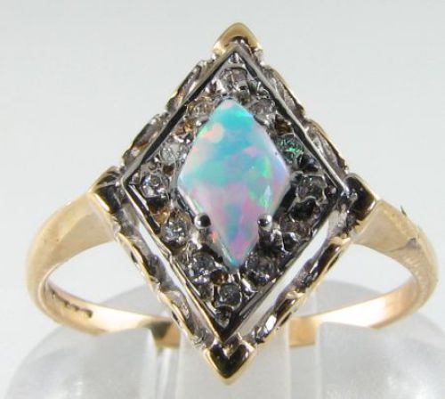 LOVELY ART DECO STY LOZENGE AAA AUS OPAL & DIAMOND RING