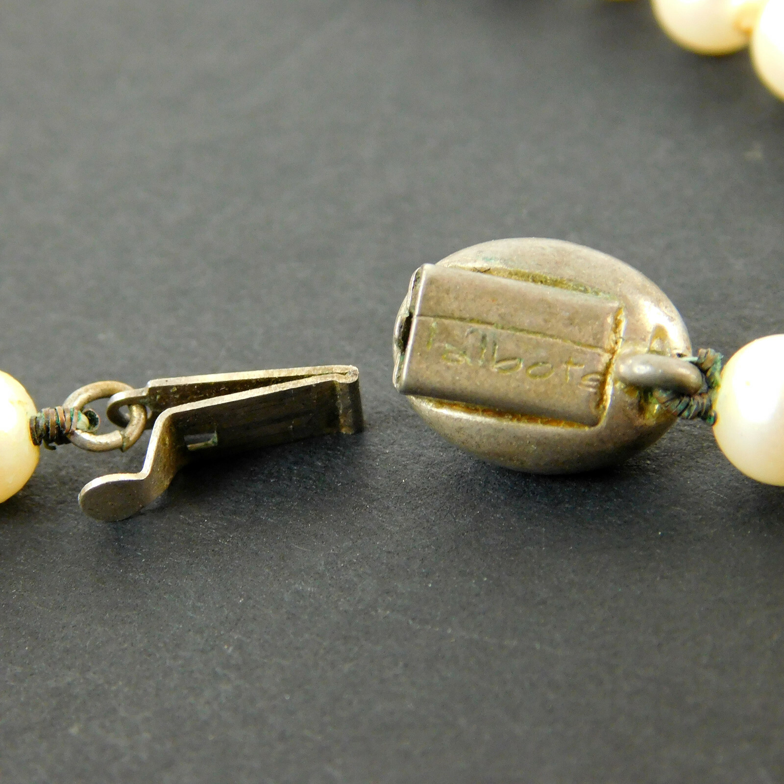 Vintage Faux Pearl Knotted Necklace Box Tab Insert Pearl Closure 16″ Talbot