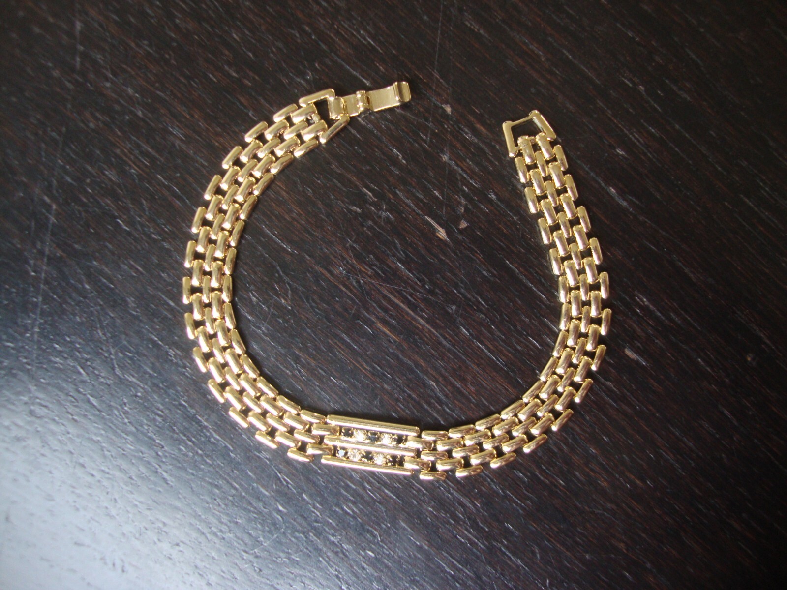 VINTAGE TINY BLACK & CLEAR RHINESTONES GOLD PLATED FLEXIBLE FLAT LINK BRACELET