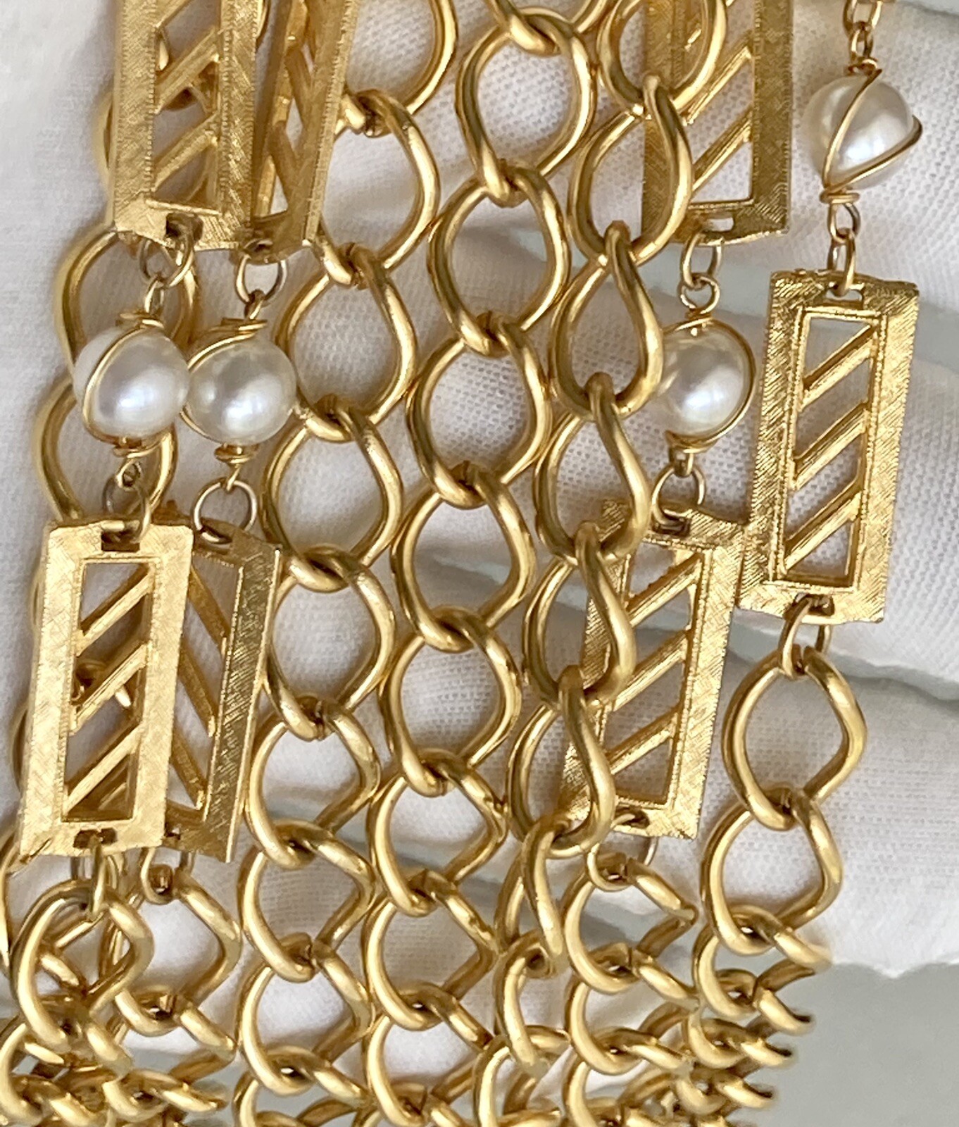 Vintage Gold Tone Bar Faux Pearl Station Oval Link Chain 52 inch Necklace 89.13g
