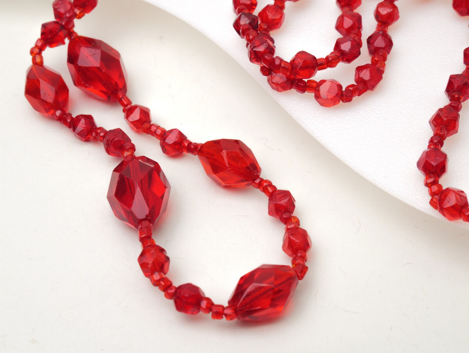 Ruby-Red Czech Glass Faceted Crystal Beads Graduated Necklace