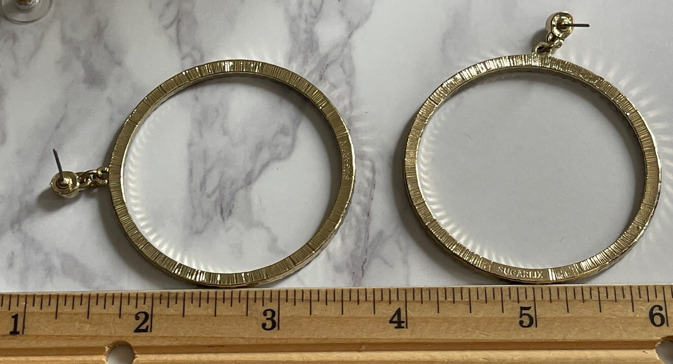 Vintage Signed SUGARFIX Gold Tone Rhinestone Pierced Earrings Z-30