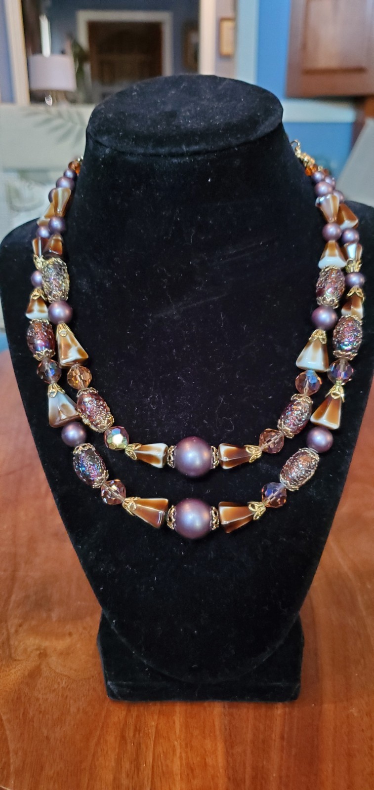 Vtg ART Arthur Pepper Double Strand Venetian Purple Crystal Gold Tone Necklace
