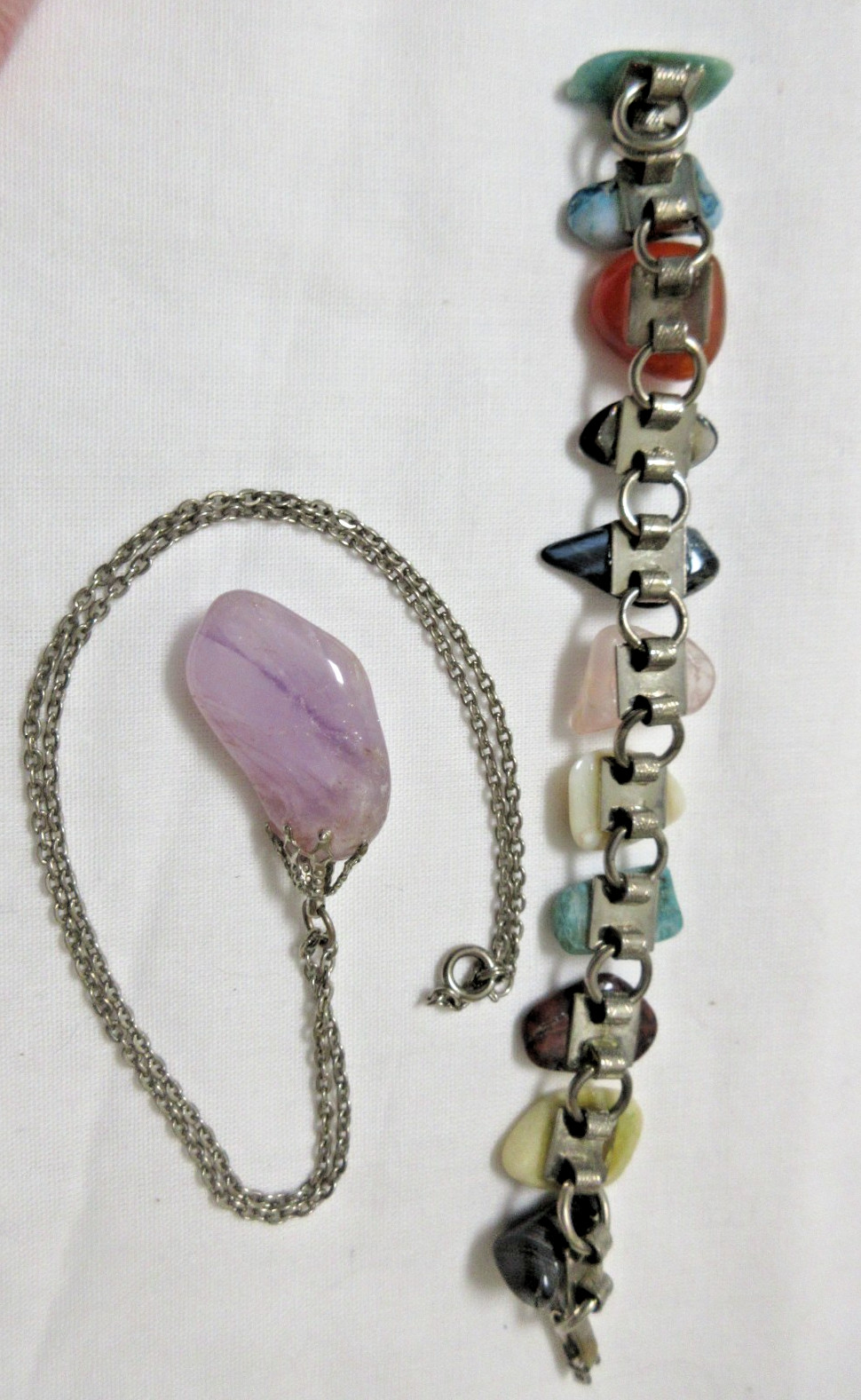 Vintage Silver Tone Polished Stone Pendant Necklace and Bracelet
