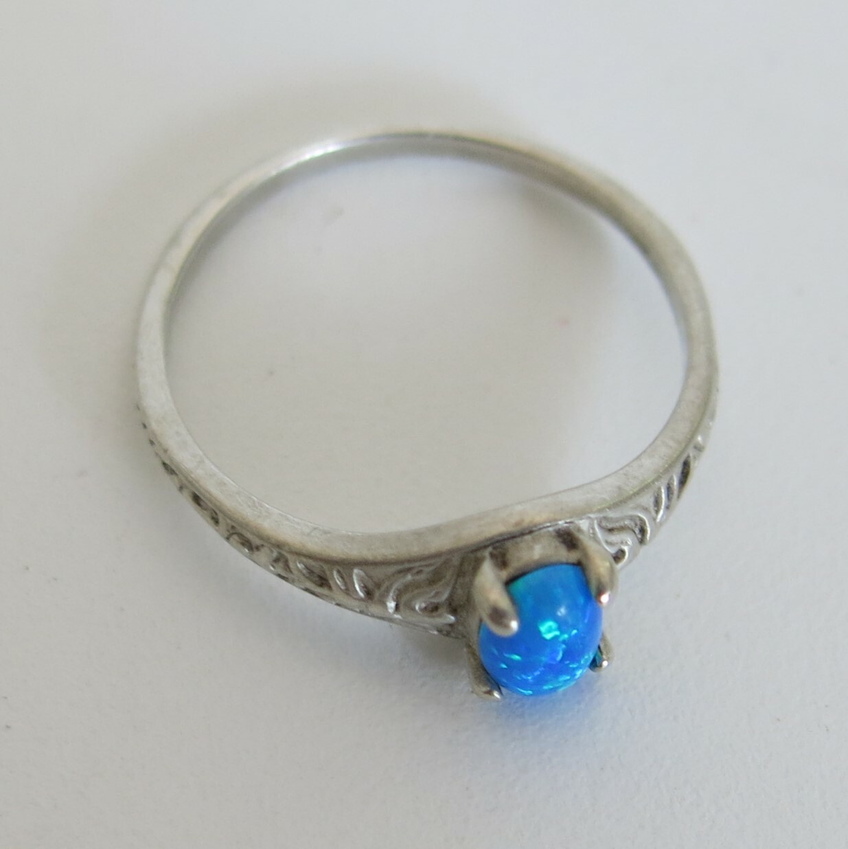 Sterling Silver WM Ring Faux Opal 1.5g Size 7 [6586]