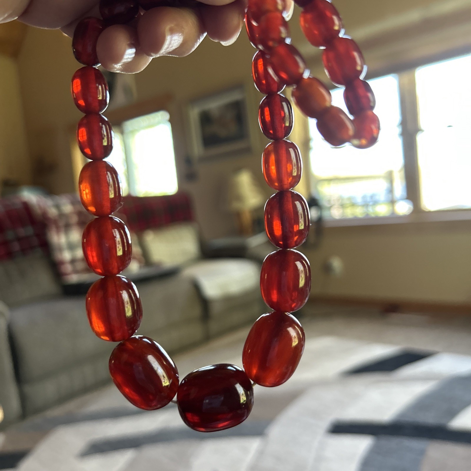 VINTAGE 64g GORGEOUS BAKELITE CHERRY AMBER TRANSLUCENT BEADS 21” NECKLACE Test