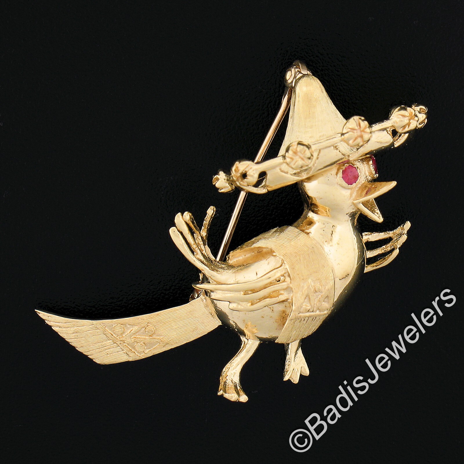Vintage 14K Gold 3D Detailed Textured Bird with Hat Pin Brooch w/ .04ctw Ruby